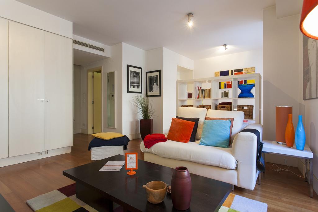 Joivy Inviting Studio Near Green Street Lisbon Exterior photo